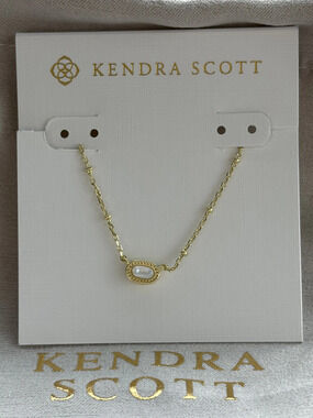 Kendra Scot White Pendant Necklace